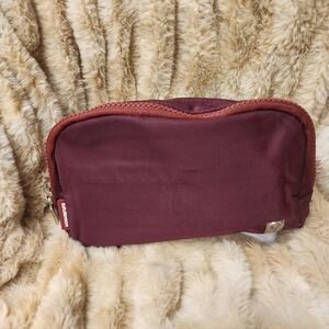 Lululemon Athletica Everywhere Belt Bag